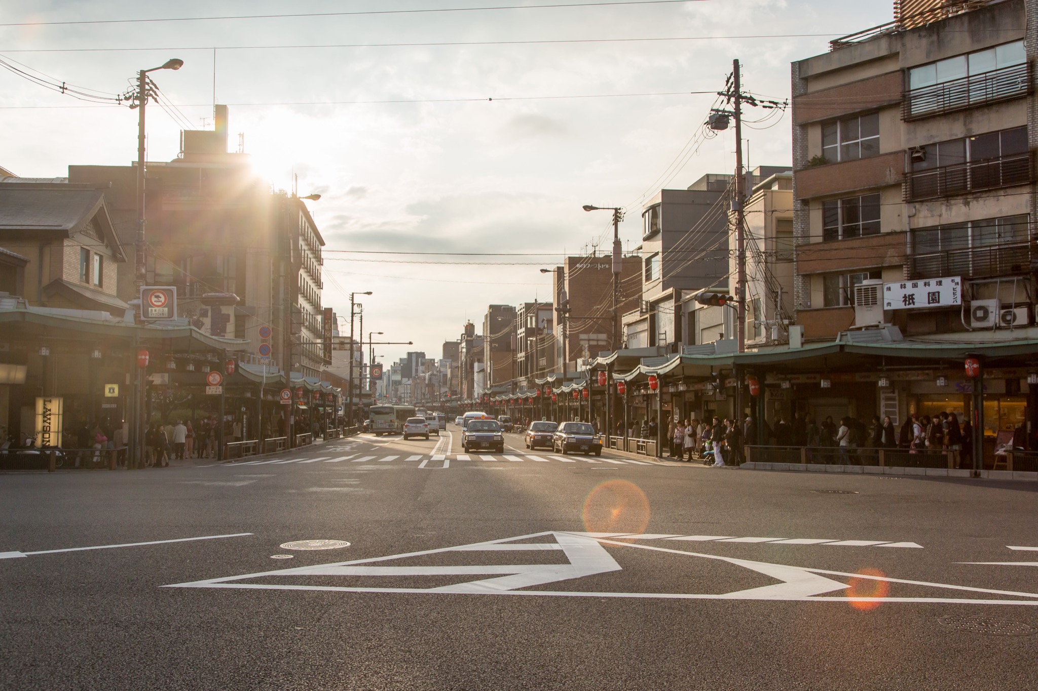 Photo - 祇園 Intersection