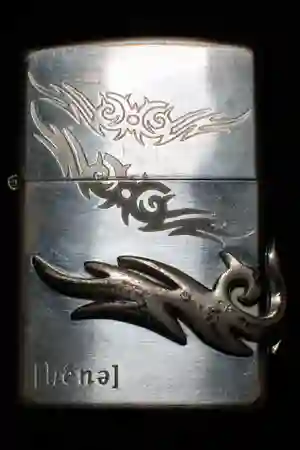 Photo - hena Zippo
