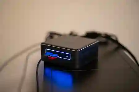 Photo - Install XCP-ng on the NUC