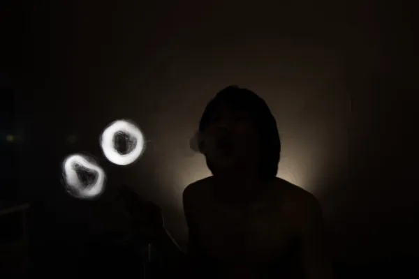 Smoke rings & photographing smoke